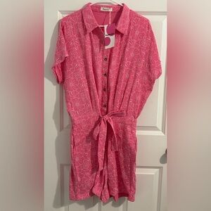 Pink Floral romper XL NEW!!! Tags attached. Smoke free home.